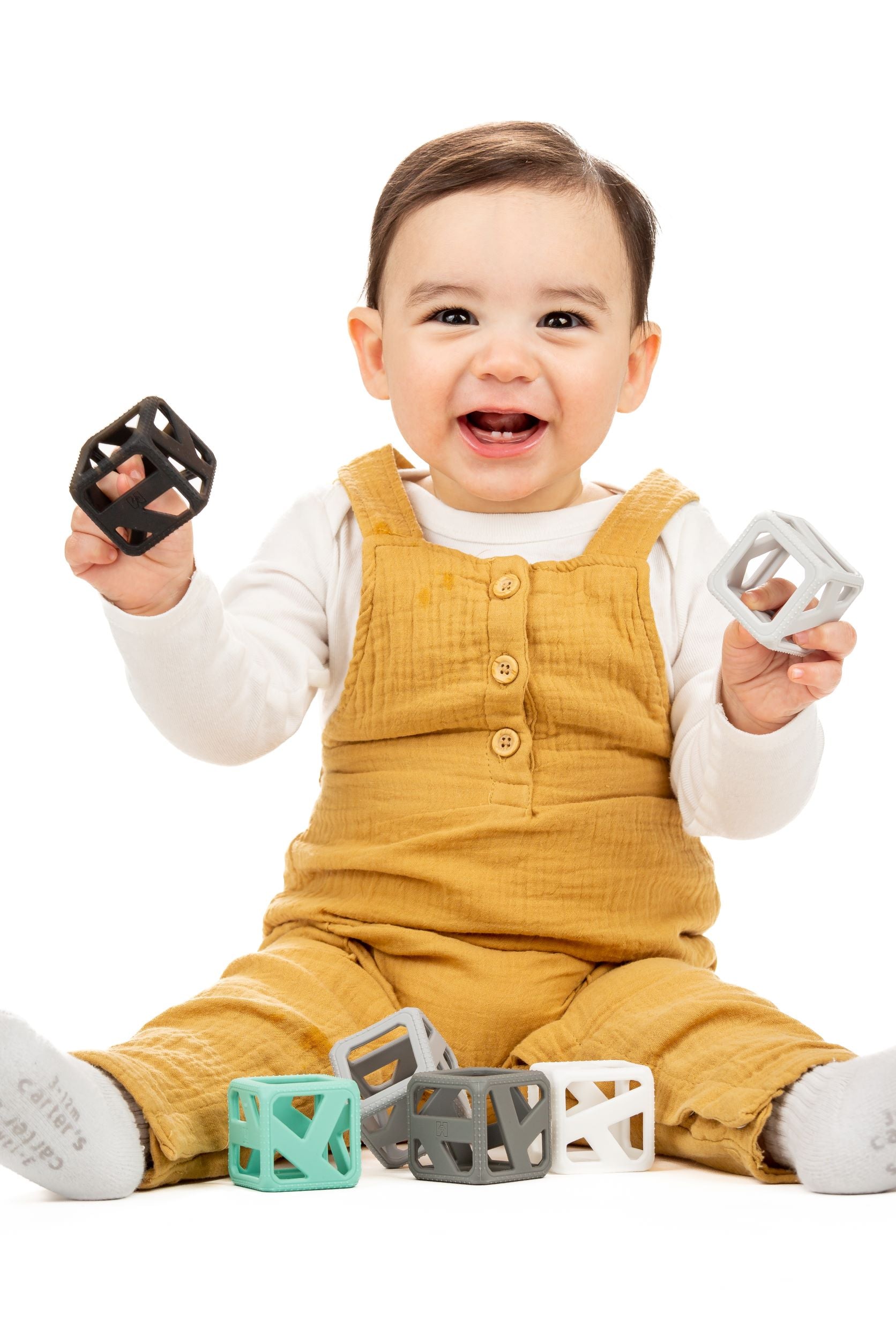 Stack N Chew - Mini Cubes - Monochrome Pacifiers & Teethers Malarkey Kids CA 